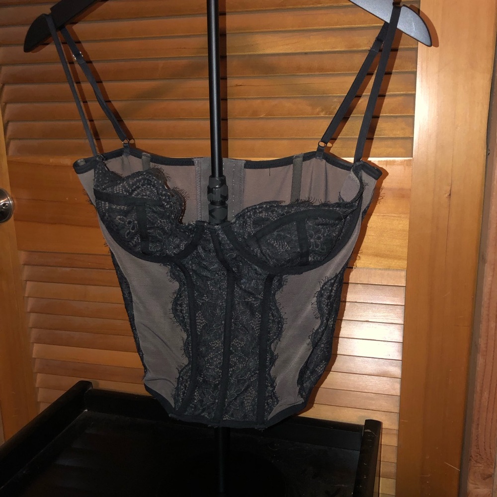 Chic Black Lace Corset Top